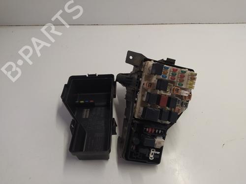 Fuse box TOYOTA RAV 4 II (_A2_)  | BP10989630E1 
