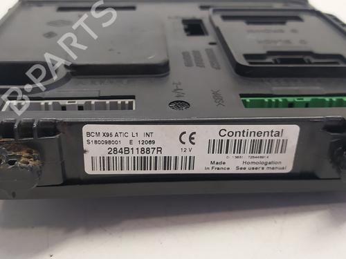 Fuse box RENAULT MEGANE III Hatchback (BZ0/1_, B3_) 1.6 16V (BZ1B, BZ1H) | BP16241860E1 