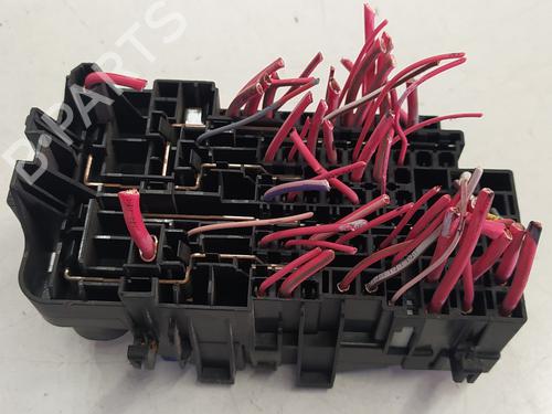 Fuse box RENAULT MEGANE III Hatchback (BZ0/1_, B3_) 1.6 16V (BZ1B, BZ1H) | BP16260780E1