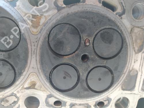 Cylinder head JAGUAR XF I (X250) 2.7 D | BP10978877M5