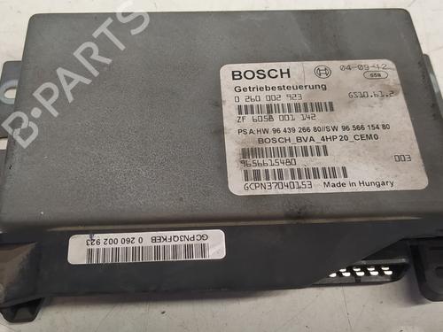 Calculateur de boîte de vitesses PEUGEOT 407 (6D_) 2.0 (6DRFNB, 6DRFNE) (136 hp) 18142385