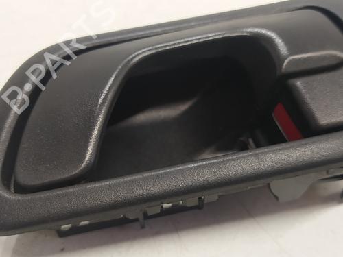 Used Front left interior door handle MITSUBISHI PAJERO III (V7_W, V6_W) 3.2 Di-D (V68W, V78W) (165 hp) 16708608