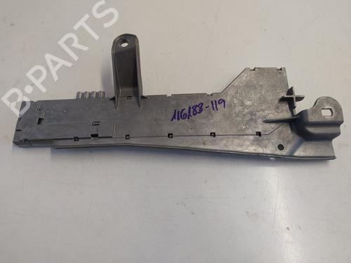 Antenne/Base MERCEDES-BENZ CLS (C219) CLS 320 CDI (219.322) (224 hp) 14211012