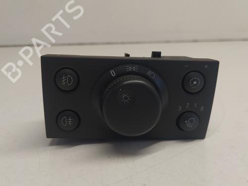 Used Headlight switch OPEL VECTRA C (Z02) [2002-2009]  12528170