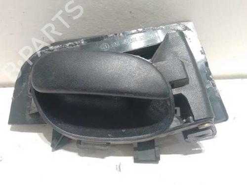 Venstre foran invendig håndtak PEUGEOT 206 Hatchback (2A/C) [1998-2012]  7061969