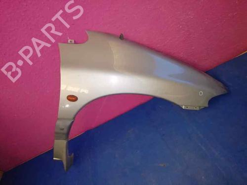 Used Right front fenders CHRYSLER VOYAGER / GRAND VOYAGER III (GS_, NS_) 3.3 i (158 hp) 9632382