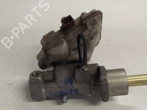 Used Brake master cylinder PEUGEOT 106 II (1A_, 1C_) 1.1 i (60 hp) 19258090