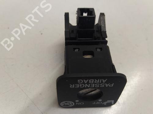 Switch TOYOTA RAV 4 III (_A3_) 2.2 D 4WD (ALA30_, ALA30R) | BP13533837I30 