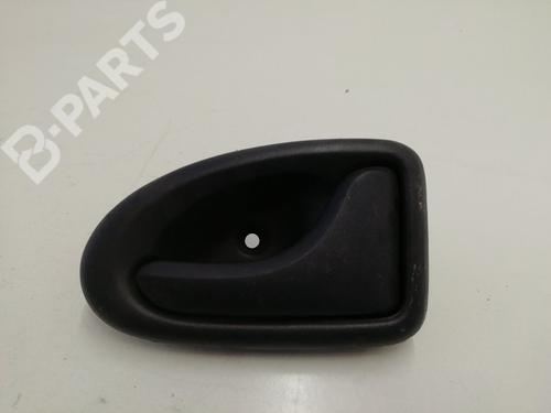 Used Front right interior door handle Front right interior door handle RENAULT MEGANE I Classic (LA0/1_) 1.9 D (LA0A, LA0U, LA0R) (64 hp) 10906456 10906456
