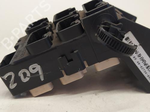 Fuse box TOYOTA AVENSIS Estate (_T25_) 2.0 D-4D (CDT250_, CDT250R) | BP18087763E1 