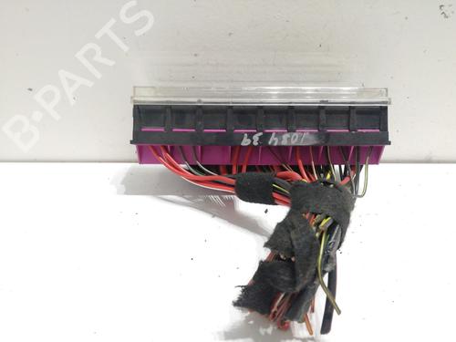 Fuse box SEAT ALHAMBRA (7V8, 7V9) 1.9 TDI | BP7537329E1 