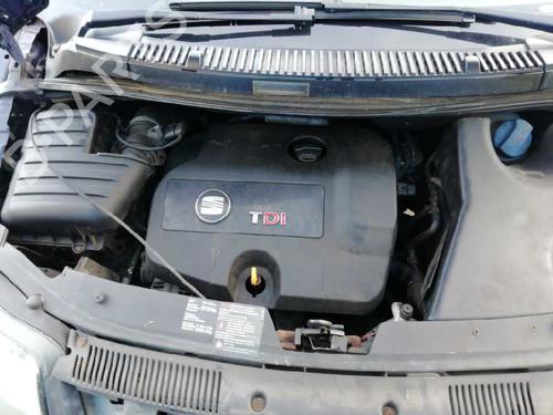 Boîte à Gants SEAT Alhambra 2009 – Référence 7M3868403C – État Occasion Bon – Avec Rayures