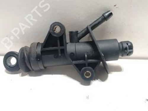 Used Clutch slave cylinder FORD MONDEO II Saloon (BFP) 1.8 i (115 hp) 14208866