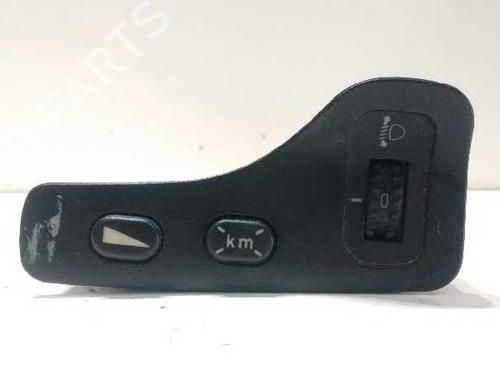 Headlight switch ALFA ROMEO 156 Sportwagon (932_) 1.9 JTD (932BXE00, 932BXN00) (150 hp) 7175704