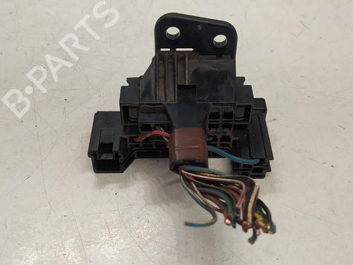 Used Fuse box TOYOTA AVENSIS Estate (_T25_) 2.0 D-4D (CDT250_, CDT250R) (116 hp) 18087772