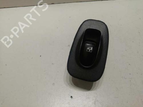Used Right rear window switch HYUNDAI ACCENT II (LC) 1.5 CRDi (82 hp) 7059498