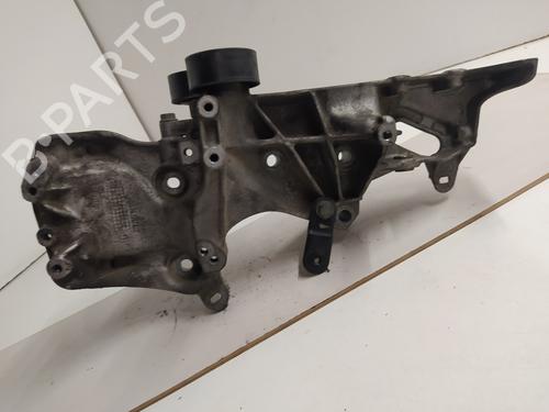 Used Support RENAULT MEGANE I (BA0/1_) 1.4 16V (BA0D, BA1H, BA0W, BA10) (95 hp) 14211090