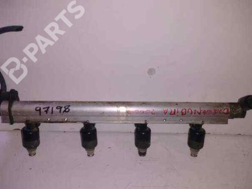 Used Injection rail Injection rail DAEWOO NUBIRA Saloon (J100) [1997-2026] 7058298 7058298
