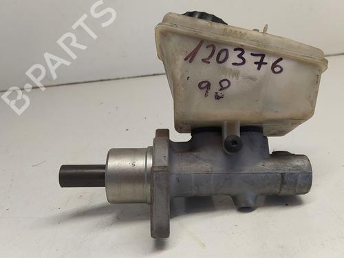 Used Brake master cylinder BMW 3 (E46) 320 d (136 hp) 13694087