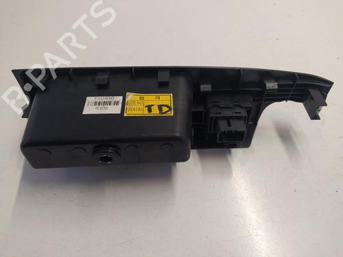 Right rear window switch KIA SORENTO I (JC) 2.5 CRDi | BP10978886I28 