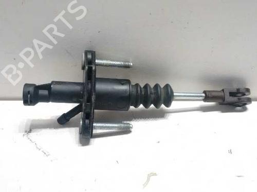 Used Clutch slave cylinder OPEL ASTRA G Hatchback (T98) 1.7 CDTI (F08, F48) (80 hp) 14208863