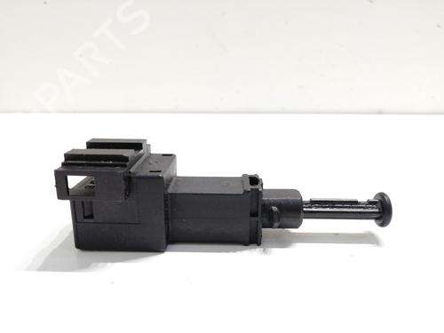 Used Switch VW GOLF IV (1J1) [1997-2008]  7562382