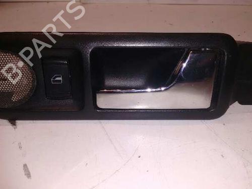 Used Rear right interior door handle VW GOLF IV (1J1) 1.6 (102 hp) 7058785
