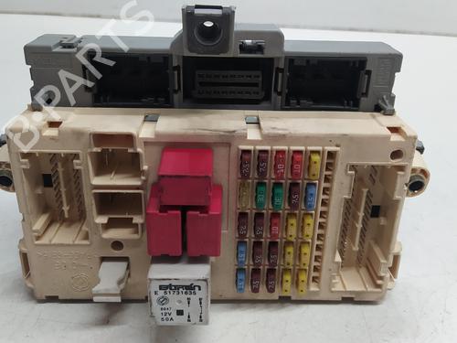 Fuse box FIAT STILO Multi Wagon (192_) 1.9 D Multijet (120 hp) 15389745