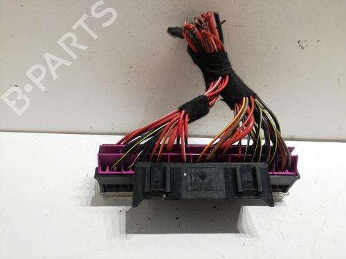 Fuse box SEAT ALHAMBRA (7V8, 7V9) 1.9 TDI | BP7537329E1 