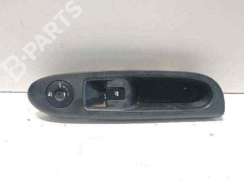 Used Right front window switch Right front window switch RENAULT CLIO II (BB_, CB_) 1.2 LPG (58 hp) 7060264 7060264
