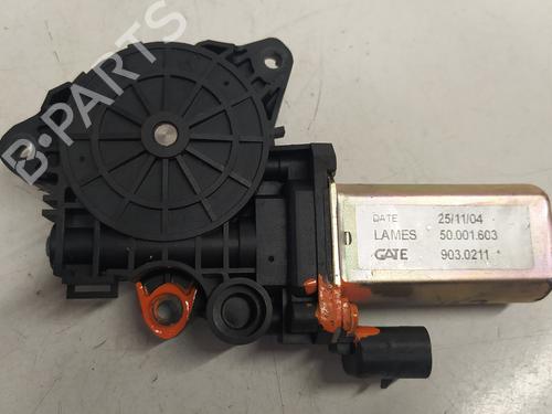 Rudehejsemotor forskærm højre FIAT STILO Multi Wagon (192_) 1.9 D Multijet (120 hp) 15067726