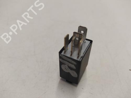 Elektronisk modul VW POLO (9N_, 9A_) 1.4 16V (75 hp) 15415517