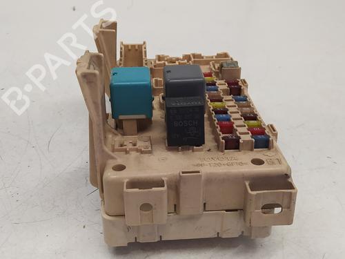 Fuse box TOYOTA AVENSIS Estate (_T25_) 2.0 D-4D (CDT250_, CDT250R) | BP18087764E1 