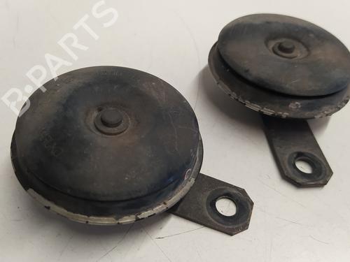Used Horn TOYOTA RAV 4 III (_A3_) 2.2 D 4WD (ALA30_, ALA30R) (136 hp) 14211820