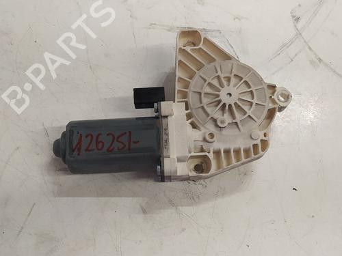 Used Right front window motor MERCEDES-BENZ A-CLASS (W169) A 180 CDI (169.007, 169.307) (109 hp) 18730147