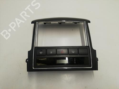 Used Warning switch KIA SORENTO I (JC) 2.5 CRDi (170 hp) 10917546