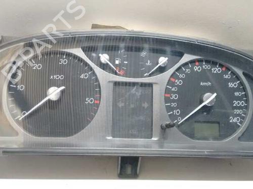 Used Instrument cluster RENAULT LAGUNA II (BG0/1_) [2001-2007]  7060890