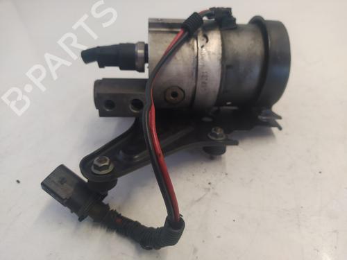 Brake master cylinder AUDI A6 C5 (4B2) 2.5 TDI quattro | BP11693552M77 