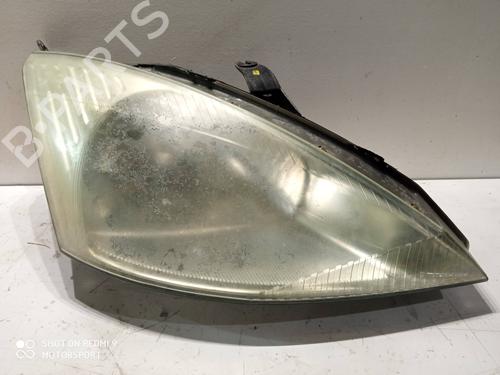 Used Right headlight FORD FOCUS I Turnier (DNW) 1.8 Turbo DI / TDDi (90 hp) 7062675