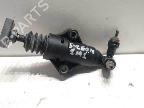 Used Clutch slave cylinder SEAT LEON (1M1) 1.9 SDI (68 hp) 14208865