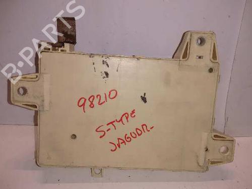 Fuse box JAGUAR S-TYPE II (X200) 2.7 D | BP7059005E1 