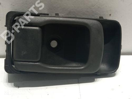 Used Front right interior door handle Front right interior door handle SUBARU IMPREZA Saloon (GD) 2.0 i AWD (GD9) (125 hp) 7062421 7062421