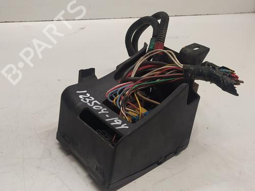 Used Fuse box PEUGEOT 306 (7B, N3, N5) [1993-2003]  16770363