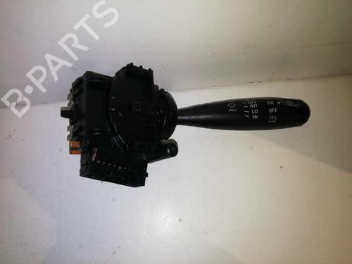 Used Steering column stalk TOYOTA YARIS (_P1_) 1.3 (SCP12_, SCP13_, SCP12R, SCP13R) (87 hp) 7175766
