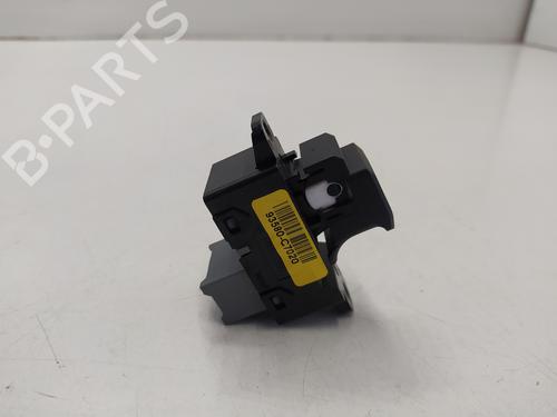 Used Right rear window switch HYUNDAI i20 II (GB, IB) [2014-2021]  17956887