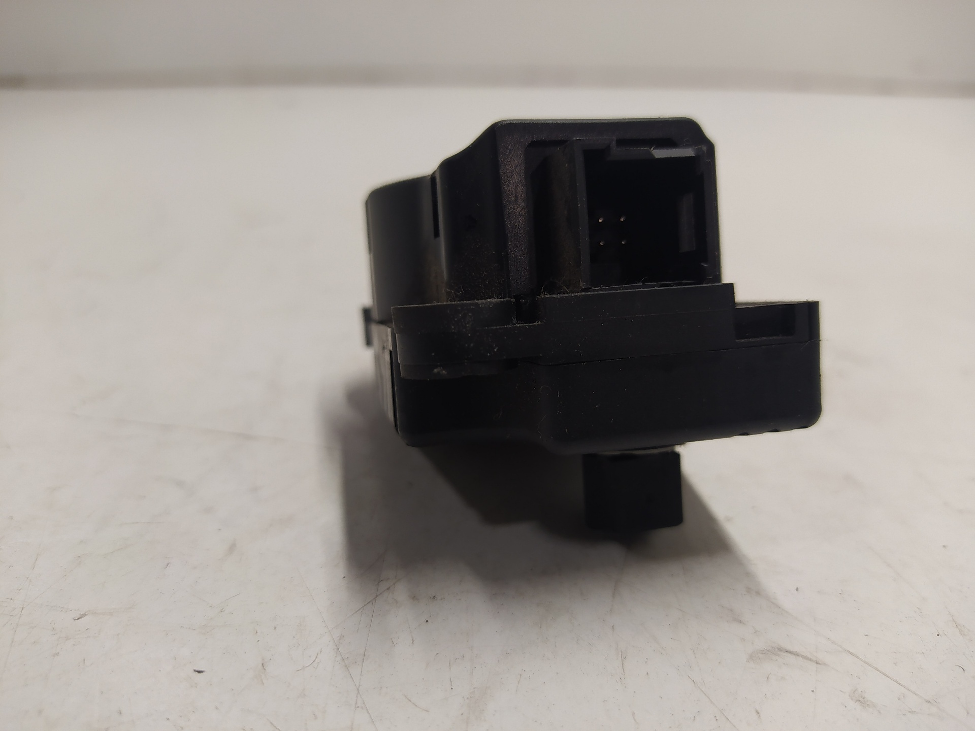 Electronic module RENAULT MEGANE II Saloon (LM0/1_) 1.6 11393781 