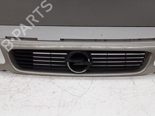 Used Grille OPEL ASTRA F Saloon (T92) 1.6 i 16V (F19, M19) (100 hp) 7882464