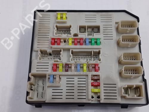 Fuse box RENAULT MEGANE III Hatchback (BZ0/1_, B3_) 1.6 16V | BP10109006E1 