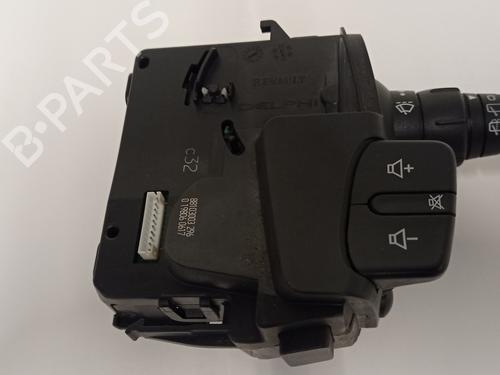 Used Steering column stalk RENAULT CLIO II (BB_, CB_) [1998-2016]  27675082