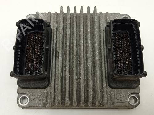 Used Engine control unit (ECU) OPEL CORSA C (X01) [2000-2009]  31992043